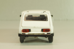 Ваз-2121 Нива, А20, белая, Тантал/Радон 1:43