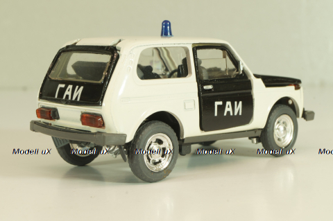 Ваз-2121 Нива, ГАИ, 1996г., Тантал/Радон 1:43