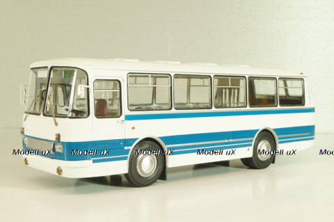 ЛАЗ-695Н (1981), белый/синий, DEMPRICE 1:43 