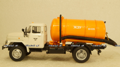 Зил АМУР-53131  КО-520 белый/оранжевый, Алник43 1:43