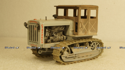 Сталинец со стальной кабиной, Алник43 1:43