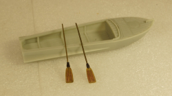 Лодка Казанка с веслами, Кит 1:43