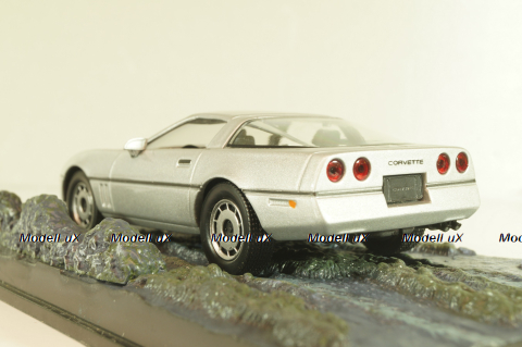 Chevrolet Corvette (C4) from movie "A view to a kill" 1985, silver, James Bond Modellauto Collection #37, Altaya 1:43