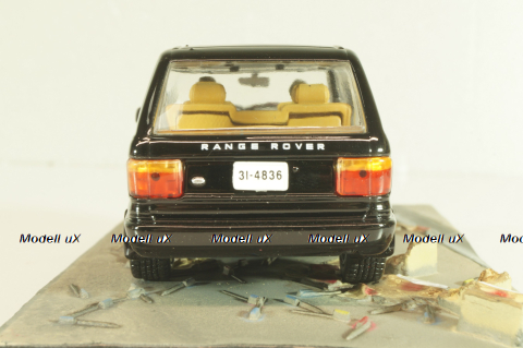 Range Rover (P38) from movie "Tomorrow never dies" 1997, black, James Bond Modellauto Collection #34, Altaya 1:43
