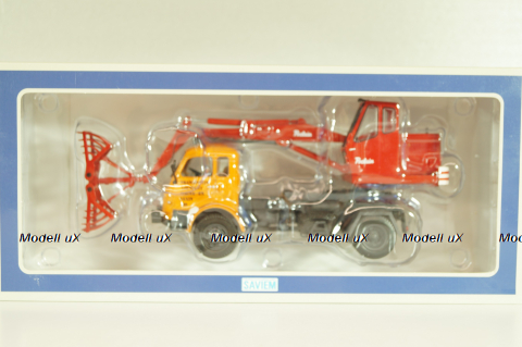 Saviem 4x4 truck with a hydraulic excavator "Poclain" 1957, orange/red, Les Plus Mythiques Saviem #3, Deagostini 1:43