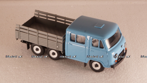 Уаз-452к голубой/серый, Агат 1:43