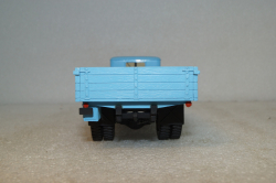 Маз-200 бортовой голубой, Киммерия 1:43