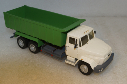Краз-7133 С4 Самосвал, зеленый, Киммерия 1:43