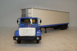 Зил-4331 седельный тягач + прицеп рефрижиратор, Киммерия 1:43
