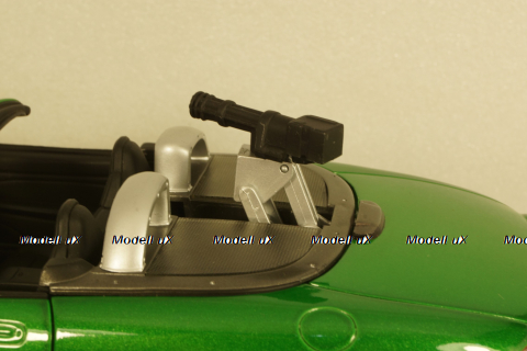 Jaguar XKR Roadster  James Bond 007 Die Another day, 33850 Joy Ride 1:18