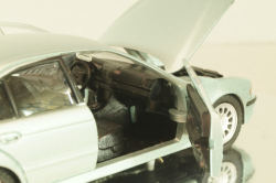 BMW 525i sedan (E39) 1995, light green, 80429419980, Schabak 1:43