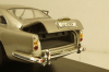 Aston Martin DB5 1965 James Bond 007 Goldfinger, 33754E, Joy Ride 1:18