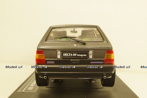 Lancia Delta HF Integrale 8V 1987 - grey metallic, SunStar 1:18