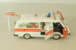 Раф-22031, скорая медицинская помощь, бело-серый, октябрь 1991, Тантал/Радон 1:43