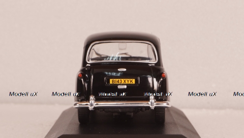 Austin FX4 London Taxi 1985 black, WB259, WhiteBox 1:43