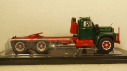 Mack B 61 1953 Green, TR104, IXO 1:43