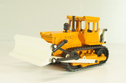 ДЗ-109Б Бульдозер, оранжевый, Тантал/Радон 1:43