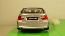 BMW 330i, metallic-grey, Welly 1:24 
