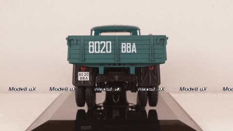 Зил-130 бортовой 1082г., 113028, DiP Models 1:43