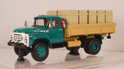 Зил-130 бортовой с грузом 1983 г. (Автоэкспорт), 113018, DiP Models 1:43