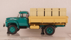 Зил-130 бортовой с грузом 1983 г. (Автоэкспорт), 113018, DiP Models 1:43
