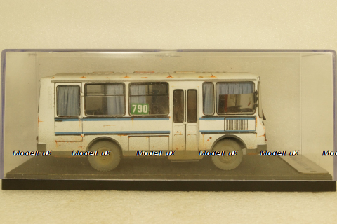 Паз-3205 белый, Improved Models 1:43