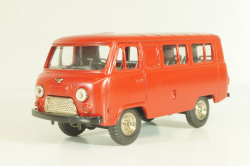 Уаз-452В, глухой, красный, Тантал/Радон 1:43