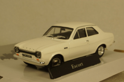 Ford Escort MK1 White, Cararama 1:43