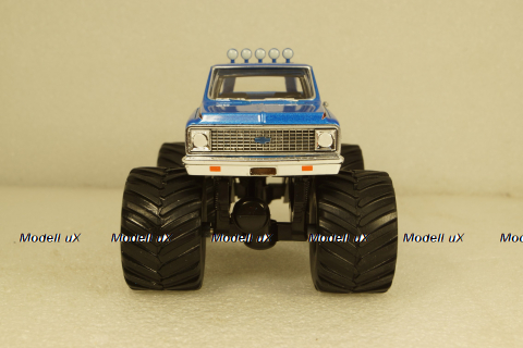 Chevrolet K-10 Exterminator 1982 light blue, Greenlight 1:43