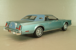 Lincoln Continental Mark V 1978, light blue, MGG18369, MCG 1:18