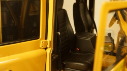 LAND ROVER DEFENDER 110 N 0 RALLY CAMEL TROPHY SABAH-MALAYSIA 1993, ALM810310, Almost Real 1:18