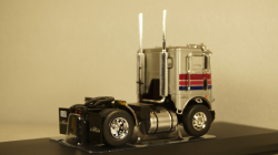 Freightliner COE Silver, TR084, IXO 1:43
