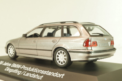BMW 528i touring (E39) 1995 grey, Schuco 1:43