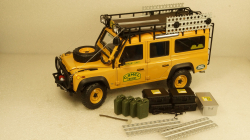 LAND ROVER DEFENDER 110 N 0 RALLY CAMEL TROPHY SABAH-MALAYSIA 1993, ALM810310, Almost Real 1:18