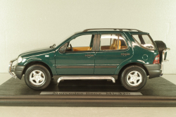 Mercedes-Benz ML 320 (W163) green, B66005217, Maisto 1:18