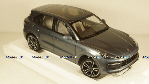 Porsche Cayenne Turbo S 2017 blue metallic, 110066070, Minichamps 1:18