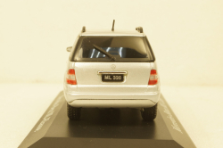 Mercedes ML 320 W163 ML-Klasse 2002, silver, В6 6961928, IXO 1:43