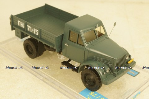 Газ-51 с ранней, деревянной кабиной 1946 г., МБК 1:43