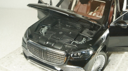 Mercedes Maybach GLS 600 4Matic (X167) black, B66960497, JADI 1:18