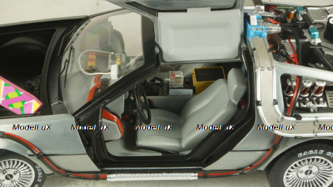 DeLorean DMC-12  Back to the Future II  Time Machine, Hot Wheels Elite 1:18