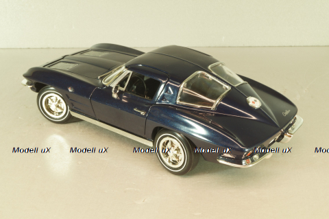 Chevrolet Corvette (C2) Stingray 1963, blue, ERTL 1:18