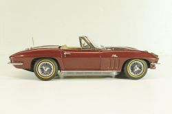 Chevrolet Corvette (C2) Convertible 1965, maroon, Danbury Mint 1:24