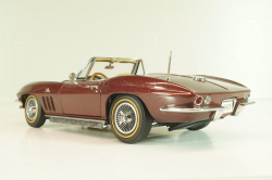 Chevrolet Corvette (C2) Convertible 1965, maroon, Danbury Mint 1:24