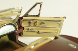 Chevrolet Corvette (C2) Convertible 1965, maroon, Danbury Mint 1:24