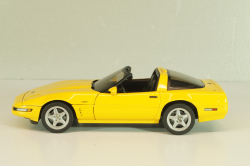 Chevrolet Corvette (C4) ZR-1 1995, yellow, Danbury Mint 1:24