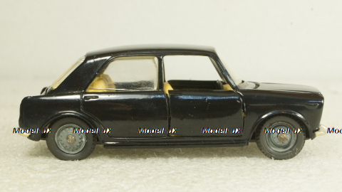 Innocenti Morris, Ремейк 1:43