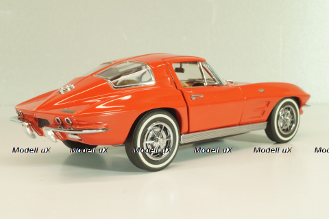 Chevrolet Corvette (C2) Sting ray 1965, red, Franklin Mint 1:24
