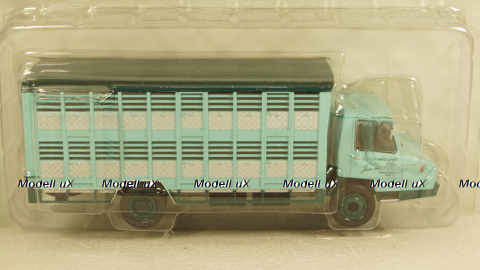 Berliet Stradair 10 Cochonnière 1966 green-blue, Hachette 1:43