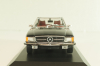 Mercedes-Benz 350 SL (R107) hardtop 1971, black, 430033451, Minichamps 1:43