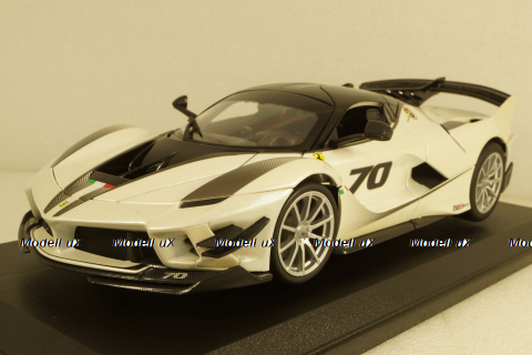 Ferrari FXX-K Evoluzione #70 2018, Bburago 1:18
